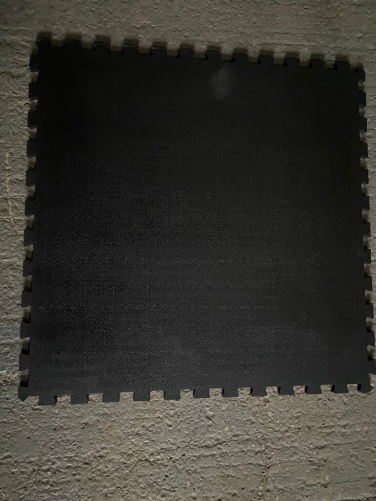 rubber gym mat